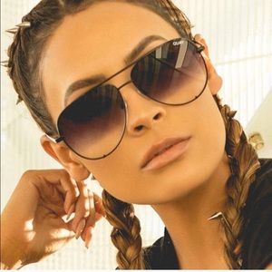 QUAY X Desi Perkins high key fade minis